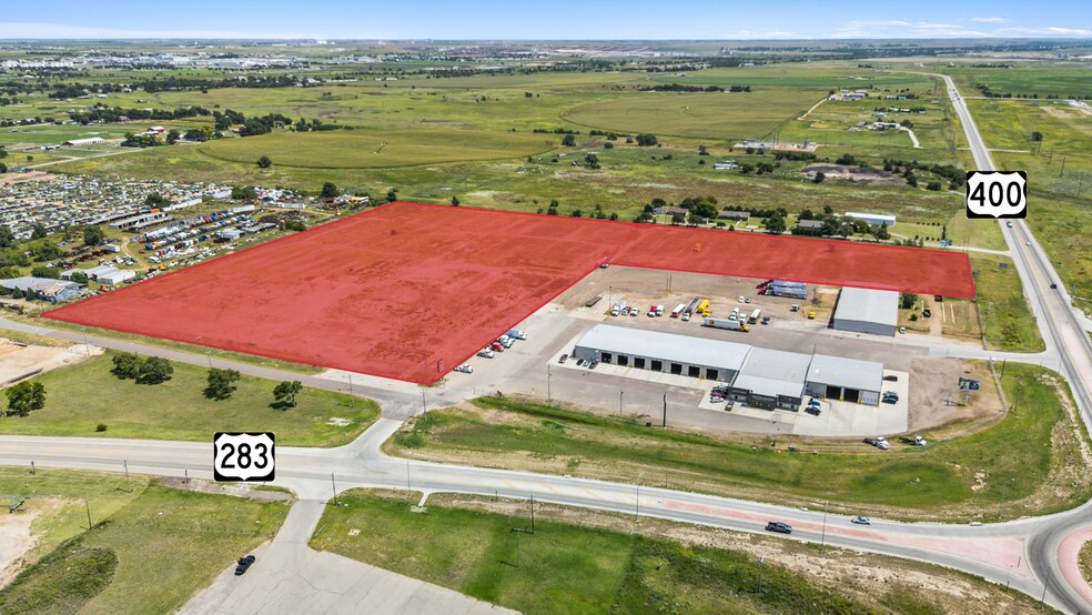 1502 Minneola Rd, Dodge City, KS à vendre - Photo du bâtiment - Image 2 de 3