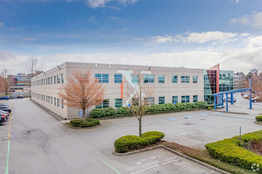 1951 Glen Dr, Vancouver, BC for lease - Primary Photo - Image 1 of 6