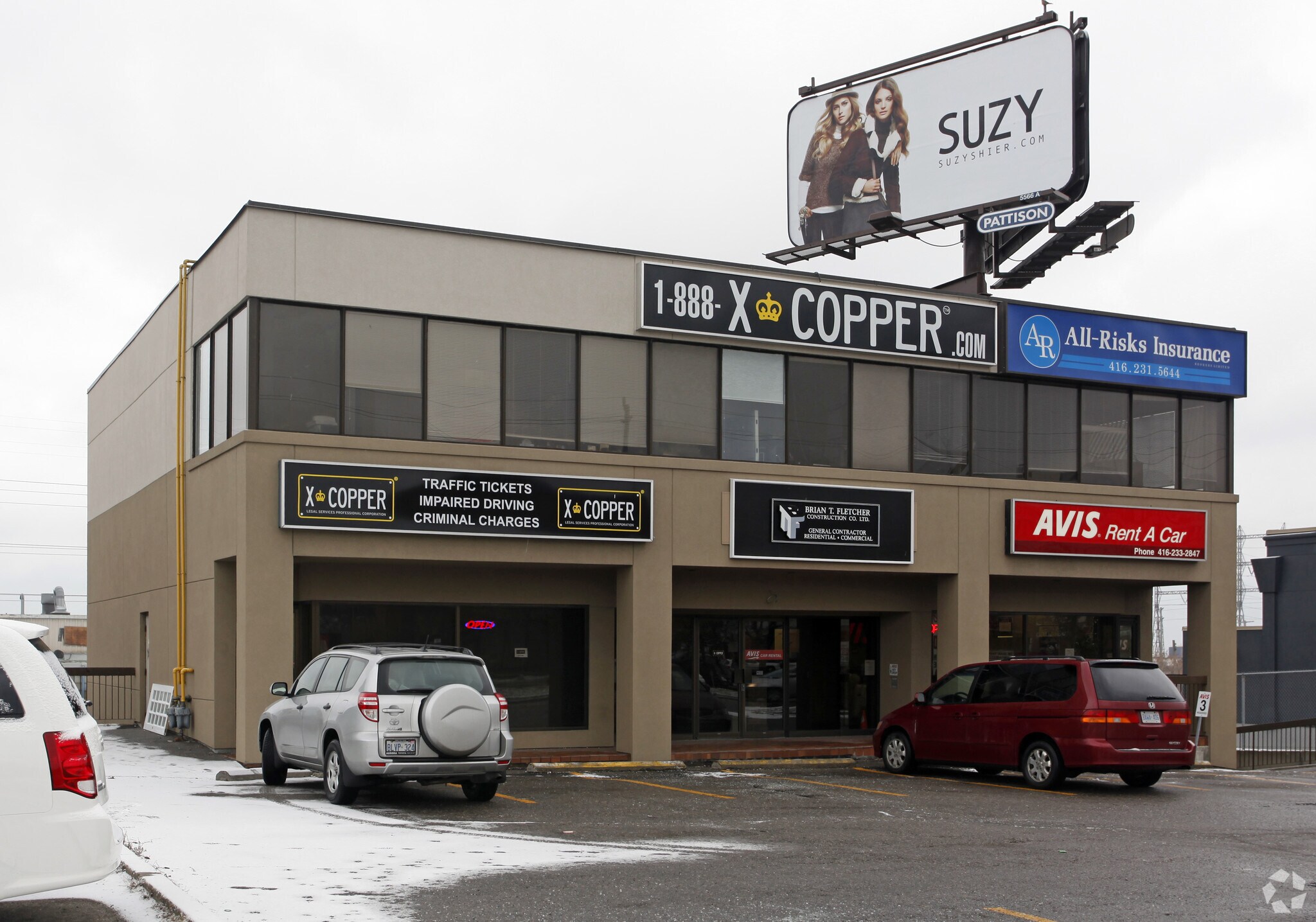 5481 Dundas St W, Toronto, ON à vendre Photo principale- Image 1 de 1