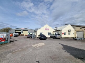 Plus de détails pour Charfield Rd, Wotton Under Edge - Industriel à vendre