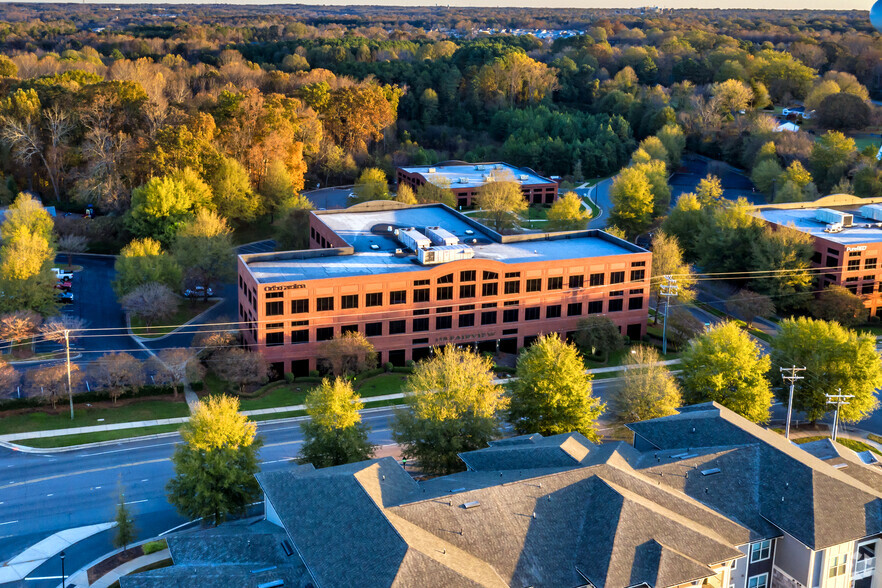 150 Fairview Rd, Mooresville, NC for lease - Aerial - Image 3 of 5