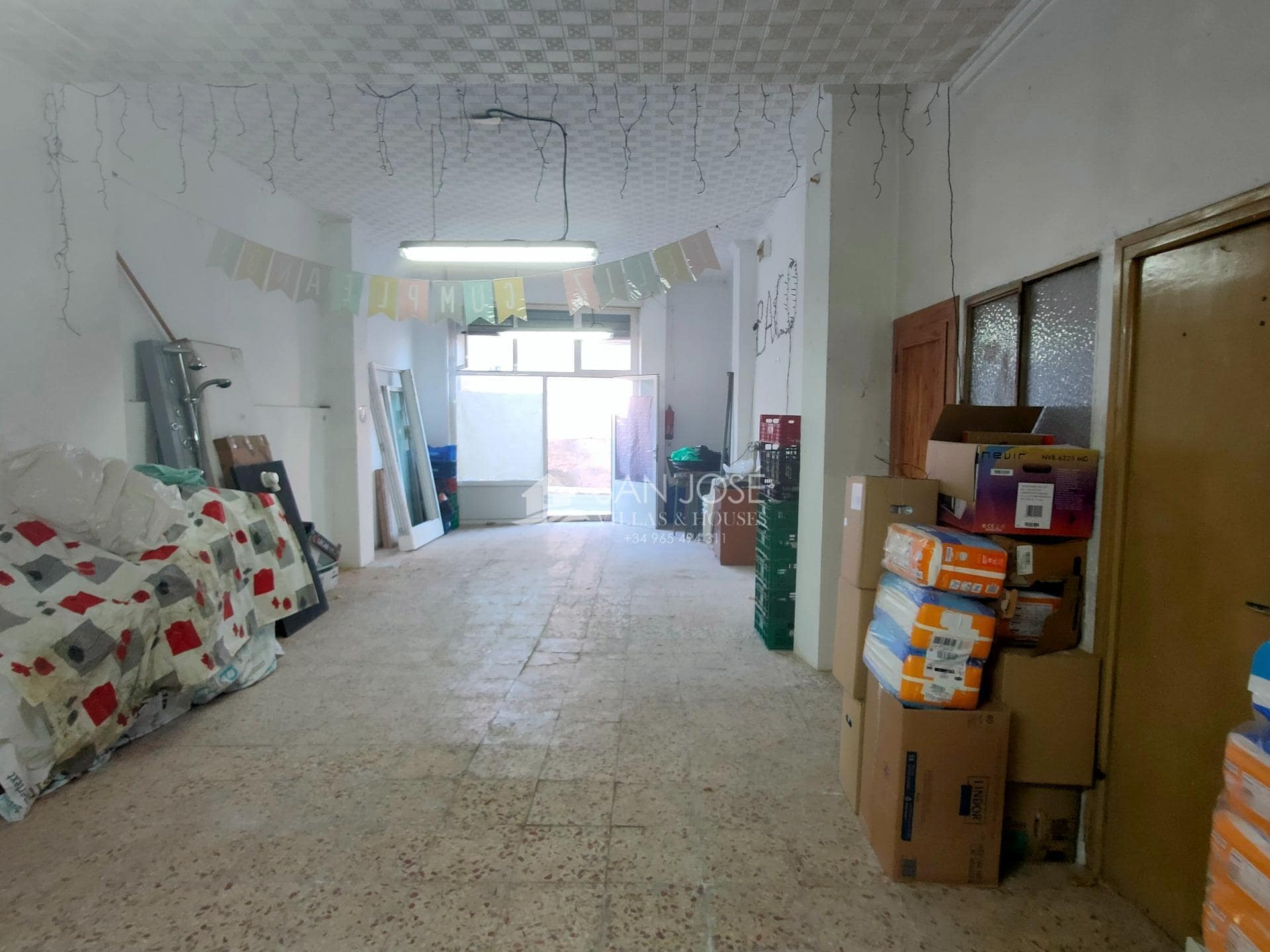 Commerce de détail dans Aspe à vendre Photo intérieure- Image 1 de 8