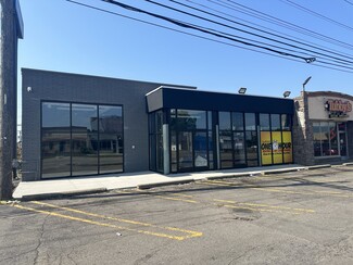 Plus de détails pour 24061 W 10 Mile Rd, Southfield, MI - Bureau/Commerce de détail à louer