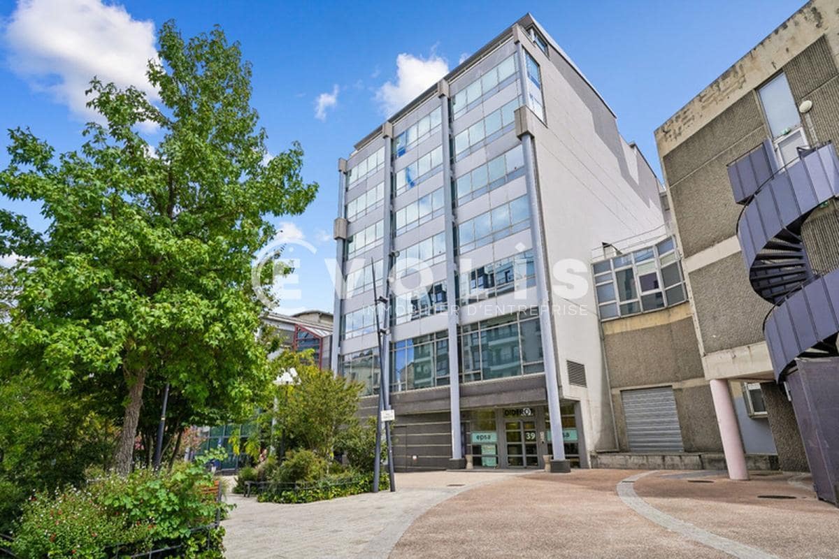 31-39 Rue Du Gouverneur Général Eboué, Issy-les-Moulineaux for sale Building Photo- Image 1 of 11