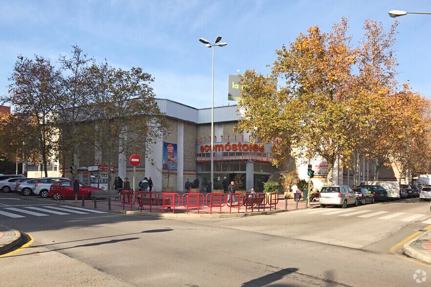 Calle Libertad, 38, Móstoles, Madrid à louer - Photo principale - Image 1 de 4