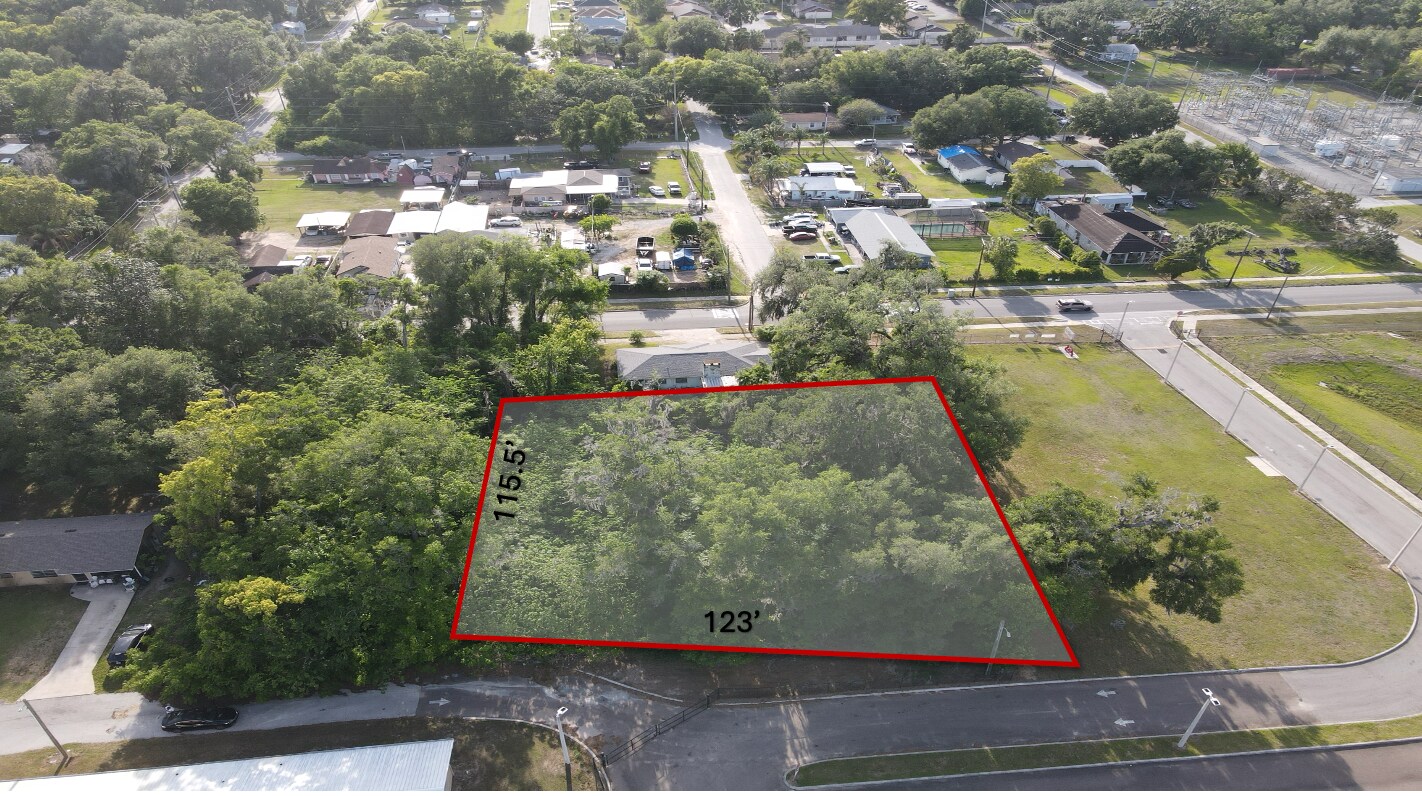 14527 13th St, Dade City, FL for sale Primary Photo- Image 1 of 6