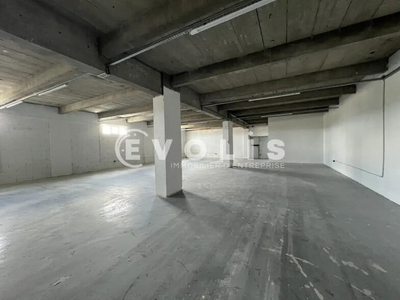 Flex in Rosny-sous-Bois for lease - Building Photo - Image 2 of 19