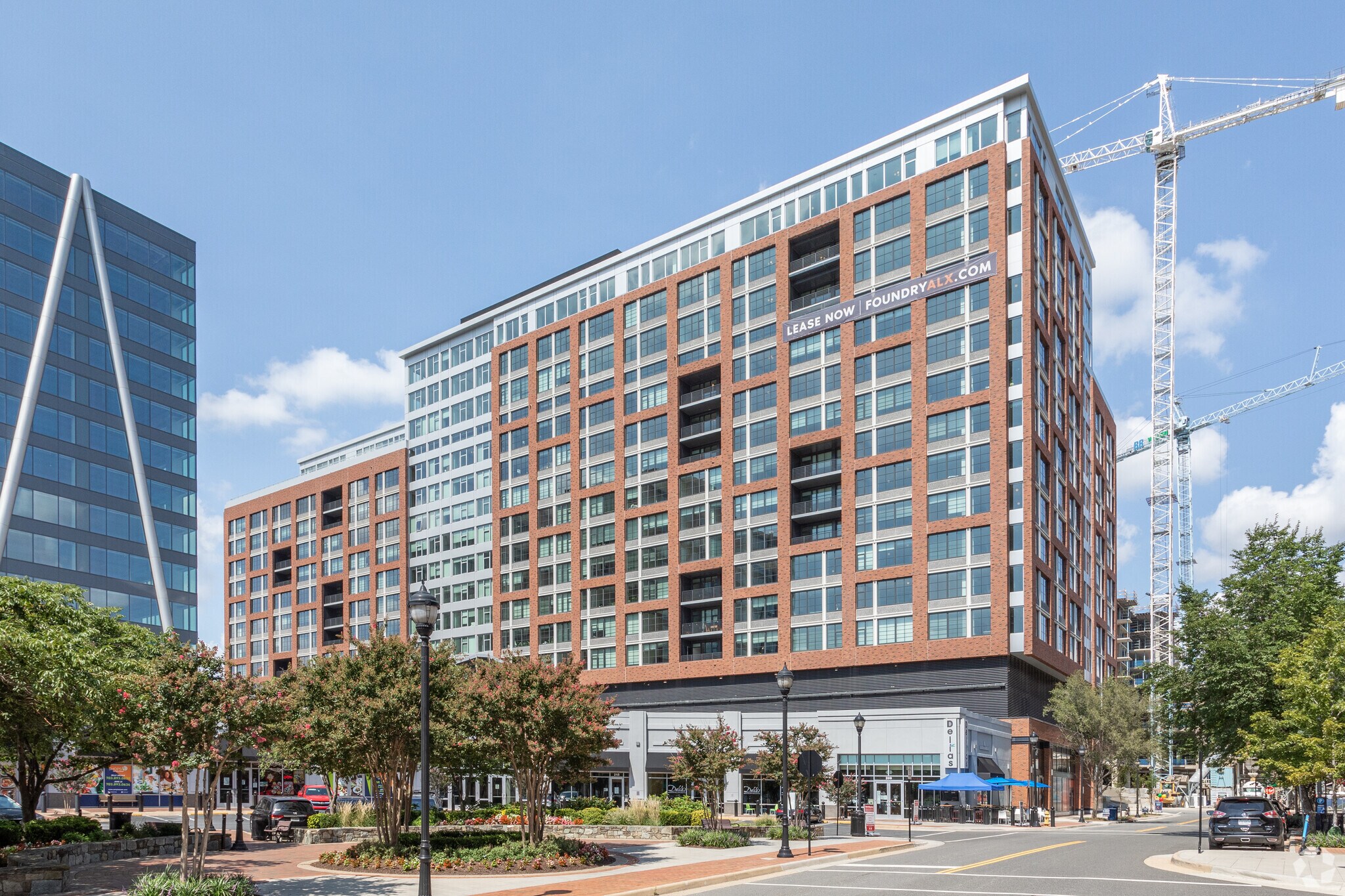 2470 Mandeville Ln, Alexandria, VA for lease Building Photo- Image 1 of 40