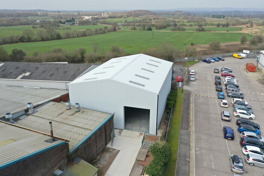 Ashton Rd, Warrington à louer - Photo du bâtiment - Image 1 de 6