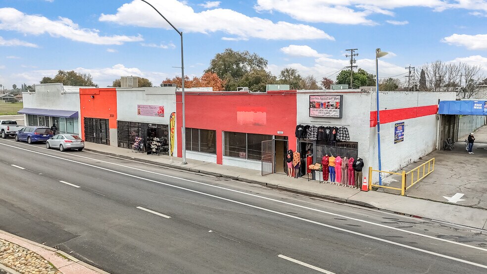 3626 E Cesar Chavez Blvd, Fresno, CA à vendre - Photo du bâtiment - Image 3 de 45