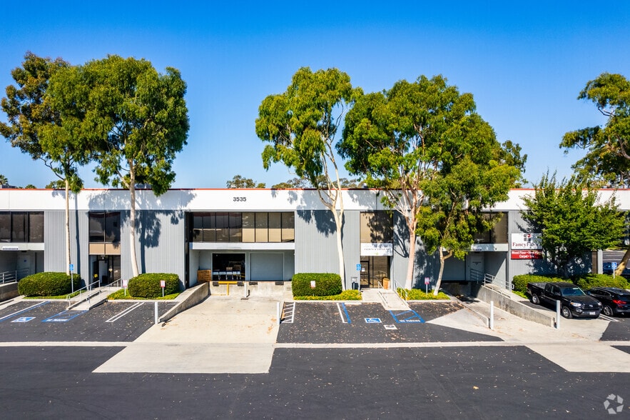 3555 W Lomita Blvd, Torrance, CA for lease - Building Photo - Image 3 of 3