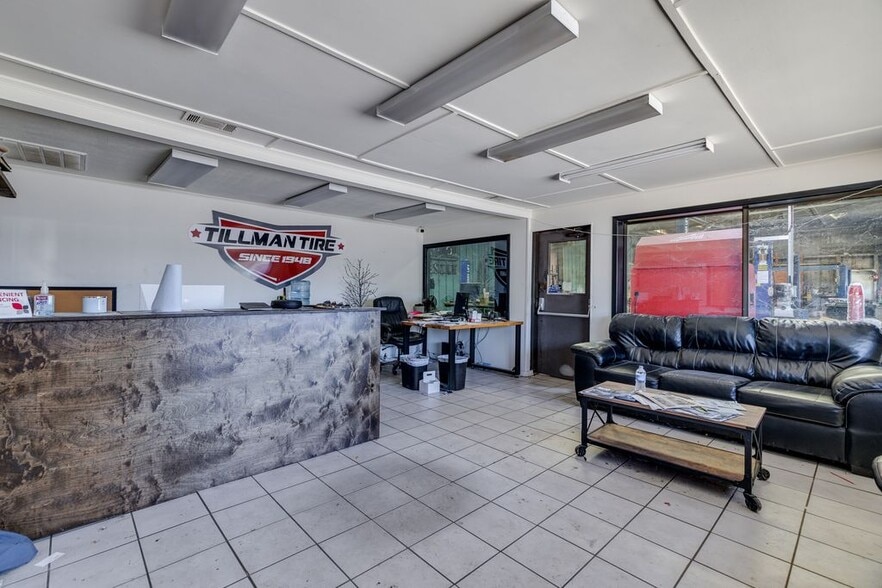 1914 Cypress St, West Monroe, LA à vendre - Photo intérieure - Image 3 de 25