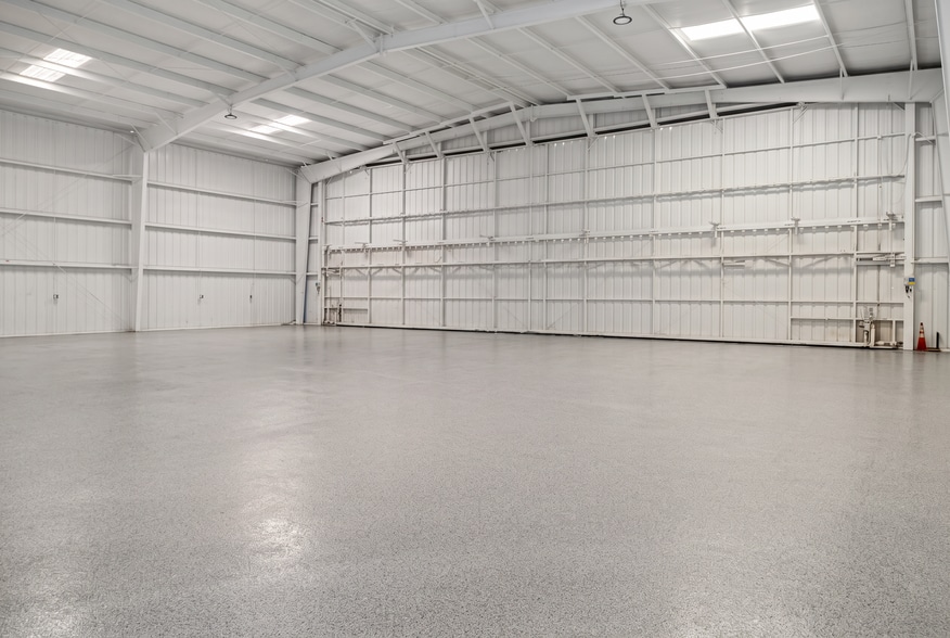 18000 Groschke Rd, Houston, TX for lease - Building Photo - Image 2 of 50