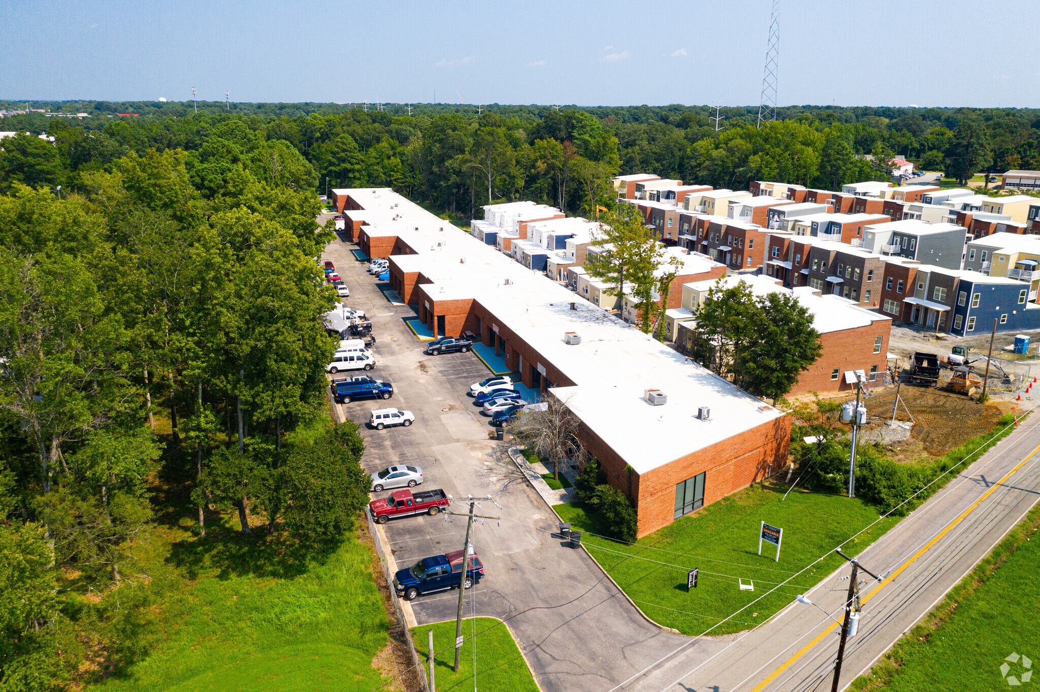 6290 Old Warwick Rd, Richmond, VA for lease Building Photo- Image 1 of 17