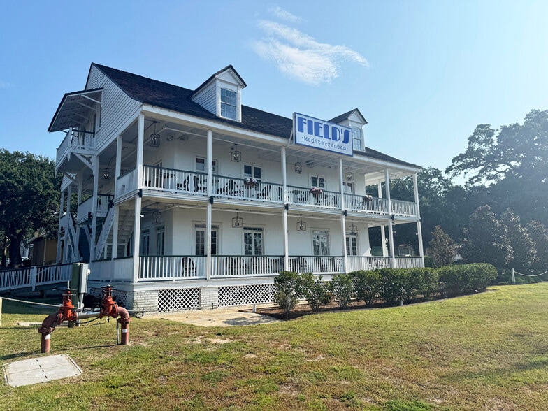 119 Rue Magnolia, Biloxi, MS for sale - Building Photo - Image 3 of 8