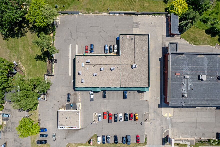 2680-2688 Rice St, Saint Paul, MN à louer - Photo du bâtiment - Image 3 de 20