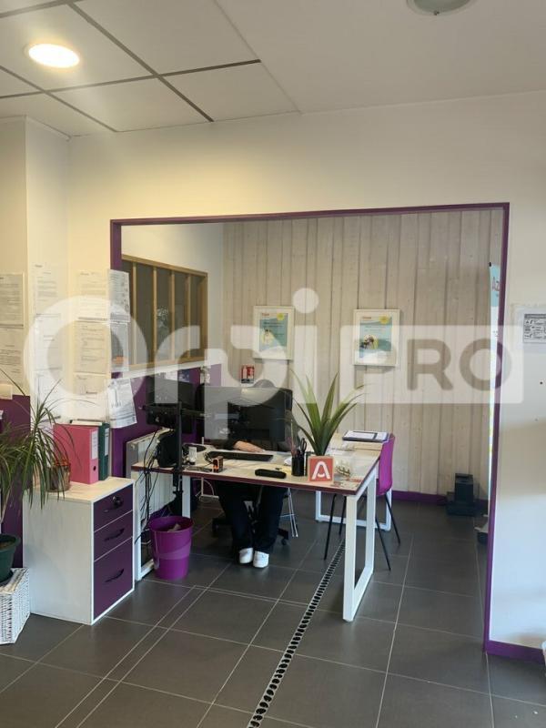 Retail in Bruges for lease Interior Photo- Image 1 of 10