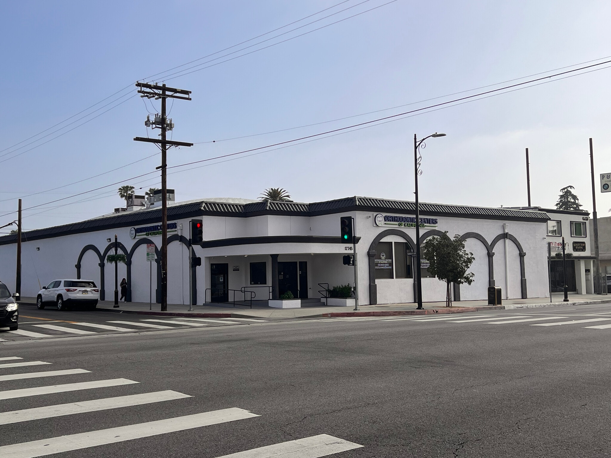 17745 Chatsworth St, Granada Hills, CA for lease Building Photo- Image 1 of 12
