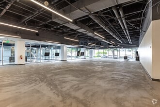 17950 Preston Rd, Dallas, TX à louer Photo intérieure- Image 2 de 2