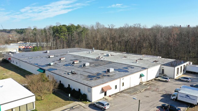 Plus de détails pour 1500 E Club Blvd, Durham, NC - Industriel à louer