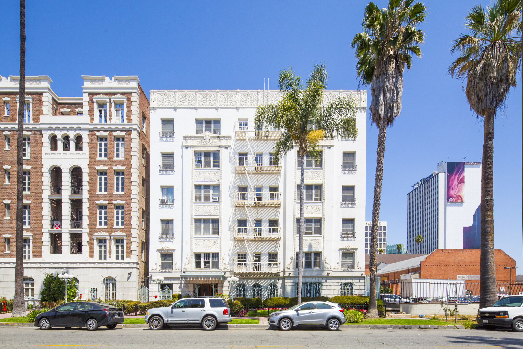 620 S St Andrews Pl, Los Angeles, CA à vendre Photo du bâtiment- Image 1 de 1