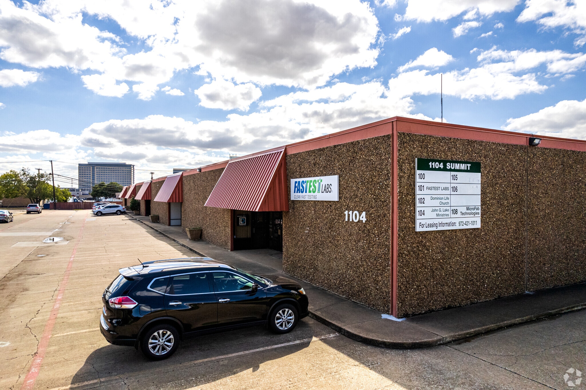 1104 Summit Ave, Plano, TX for lease Primary Photo- Image 1 of 6