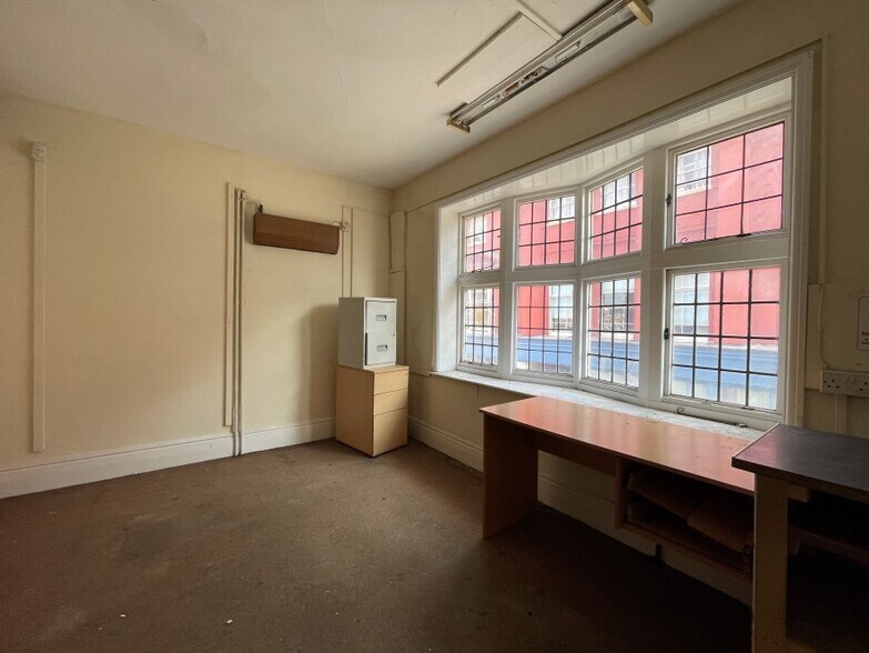 1 Howard Street North, Great Yarmouth à vendre - Photo intérieure - Image 3 de 6