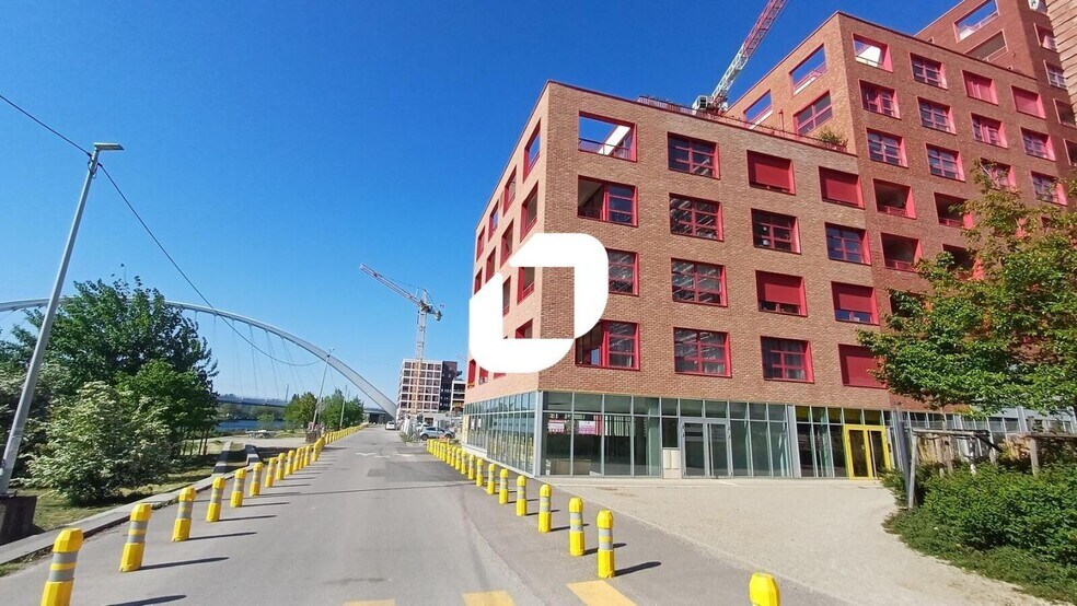 Route Du Petit Rhin, Strasbourg for sale - Building Photo - Image 2 of 17