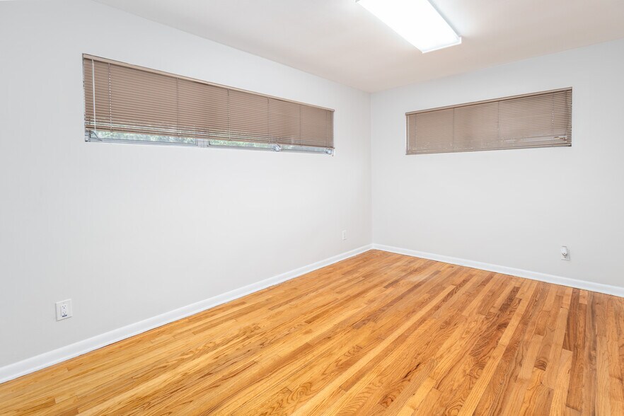 1621 Emerson St, Jacksonville, FL à louer - Photo du bâtiment - Image 3 de 7