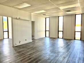 45-955 Kamehameha Hwy, Kāneohe, HI à louer Photo intérieure- Image 2 de 7