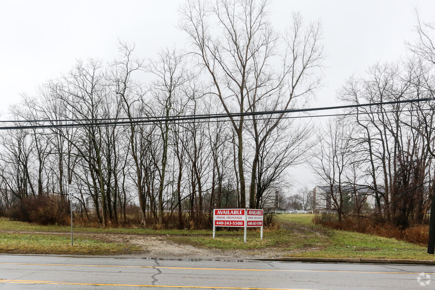 Pearl Rd, Brunswick, OH for sale - Primary Photo - Image 1 of 1