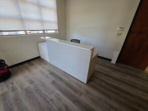 31371 Rancho Viejo Rd, San Juan Capistrano, CA à louer Photo intérieure- Image 1 de 9