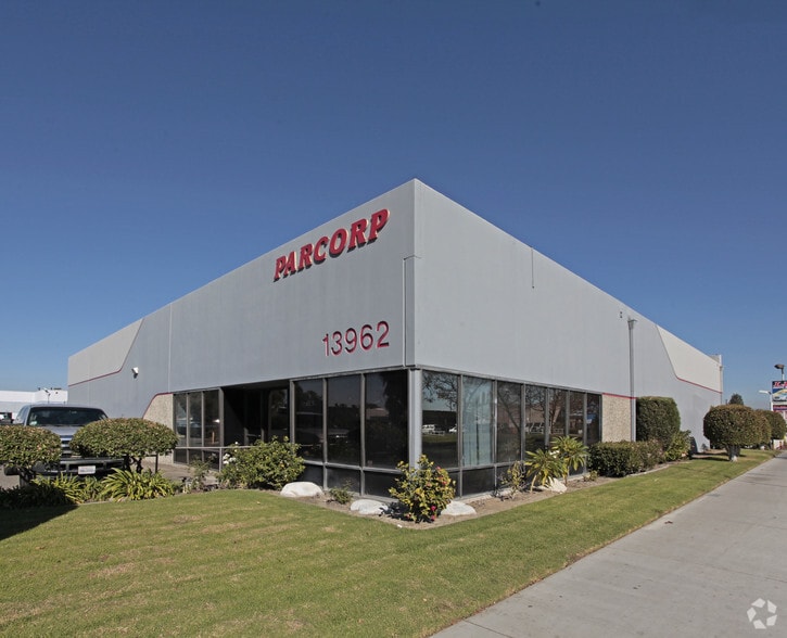 13962 Enterprise Dr, Garden Grove, CA for lease - Primary Photo - Image 1 of 2