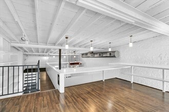 9 E University Ave, Champaign, IL for lease Interior Photo- Image 2 of 6