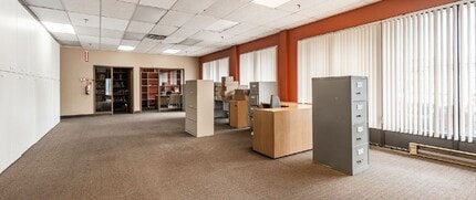 1730-1790 Av Newton, Québec, QC for lease Interior Photo- Image 2 of 5