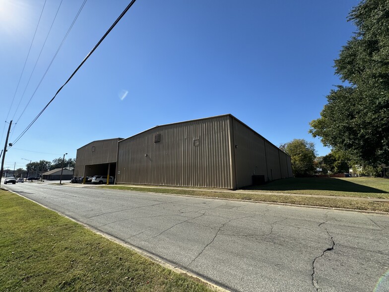 516 Jefferson Blvd, Birmingham, AL for lease - Building Photo - Image 3 of 14