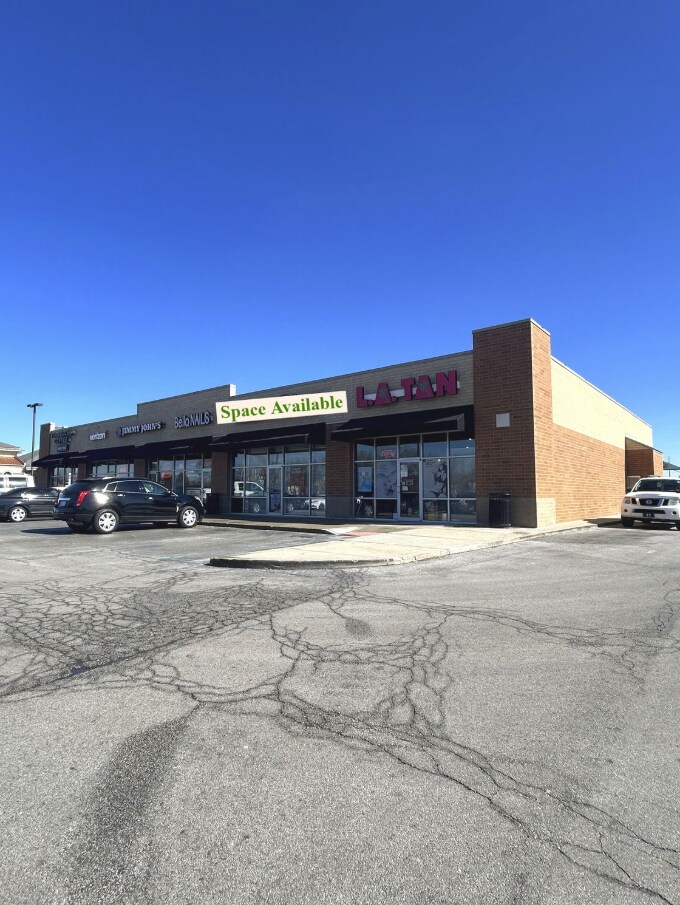 9939 Wicker Ave, Saint John, IN à louer Photo du bâtiment- Image 1 de 4