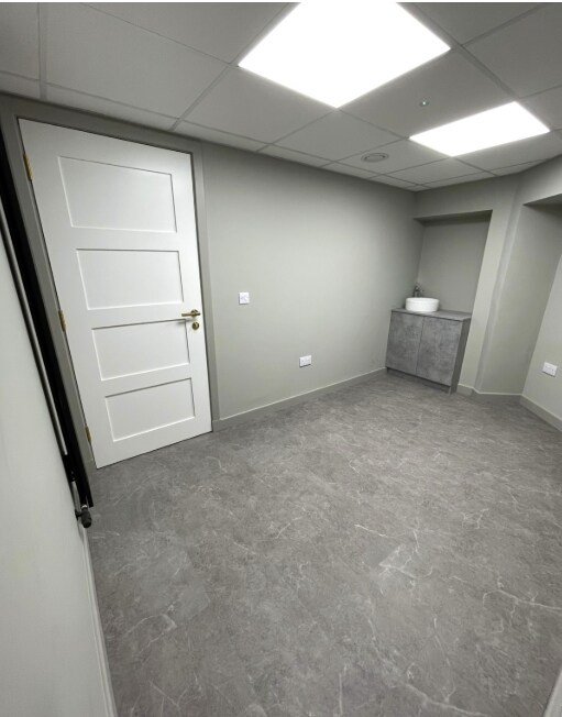 212 King St, Broughty Ferry, DND DD5 2AY - Unit 212 -  - Interior Photo - Image 1 of 3