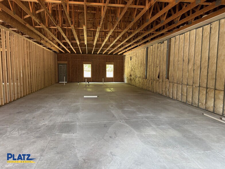 8170 South Ave, Youngstown, OH à louer - Photo du bâtiment - Image 3 de 9