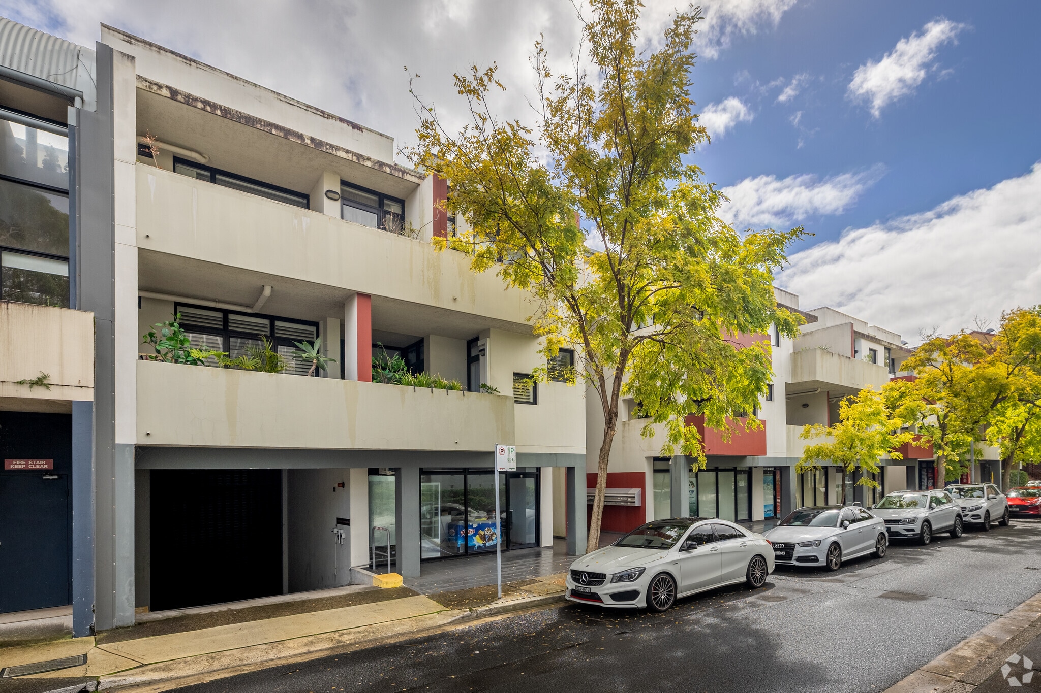 16-24 Dunblane St, Camperdown for sale Primary Photo- Image 1 of 6