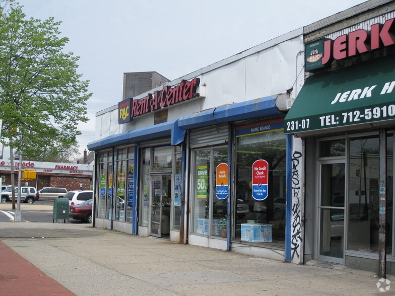 231-01 Merrick Blvd, Jamaica, NY for lease - Building Photo - Image 3 of 7