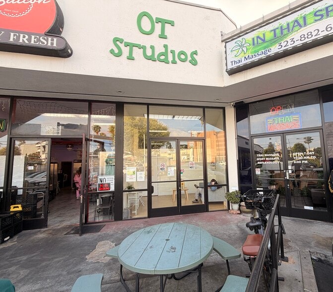 7300 W Sunset Blvd, Los Angeles, CA for lease - Primary Photo - Image 2 of 10