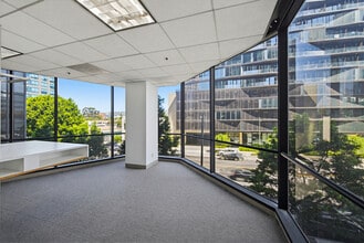 6420 Wilshire Blvd, Los Angeles, CA à louer Photo intérieure- Image 1 de 6