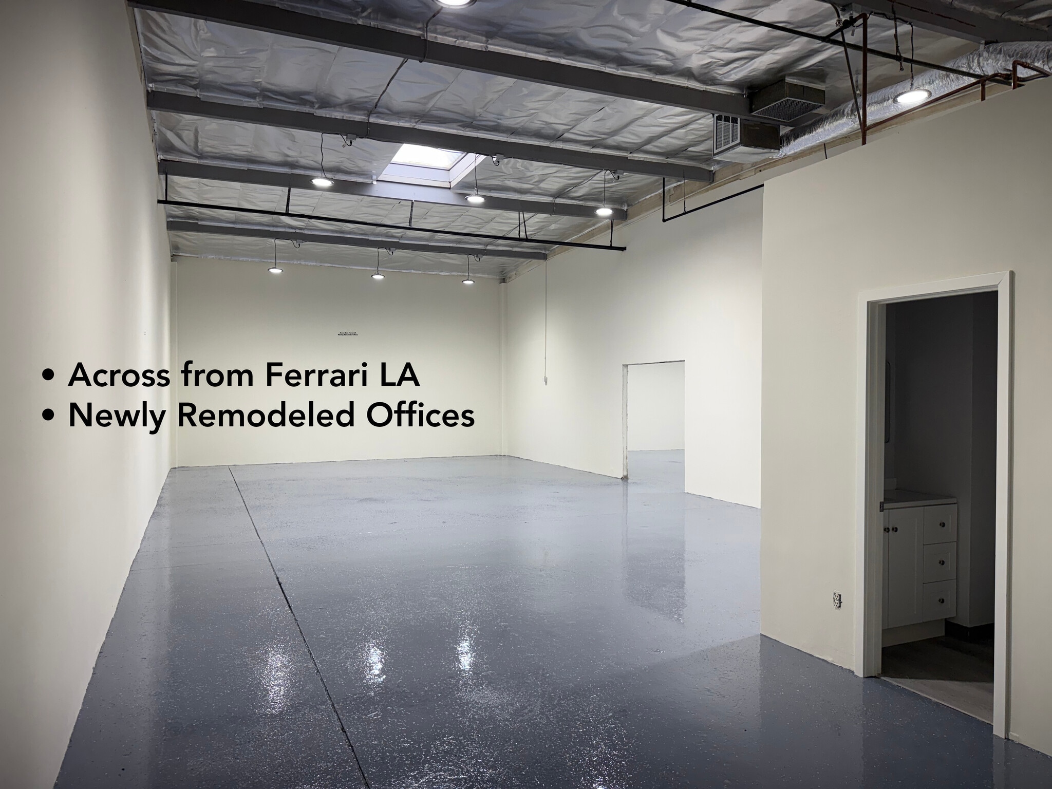 7020 Hayvenhurst Ave, Van Nuys, CA for lease Building Photo- Image 1 of 15