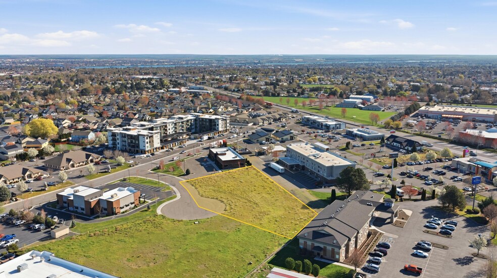 4175 W 24th Ave, Kennewick, WA à vendre - Photo du bâtiment - Image 2 de 12