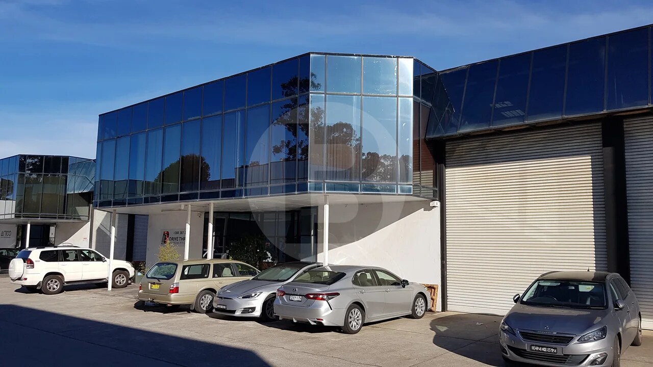 15 Valediction Rd, Kings Park for lease Building Photo- Image 1 of 4