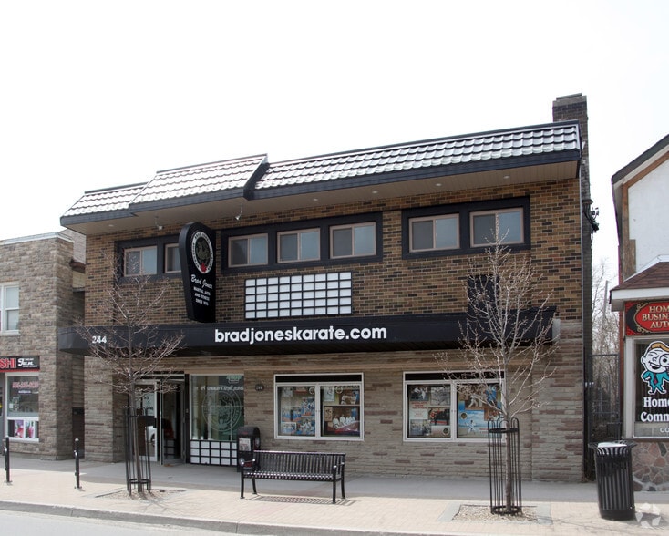 244 Main St S, Newmarket, ON for sale - Building Photo - Image 2 of 2