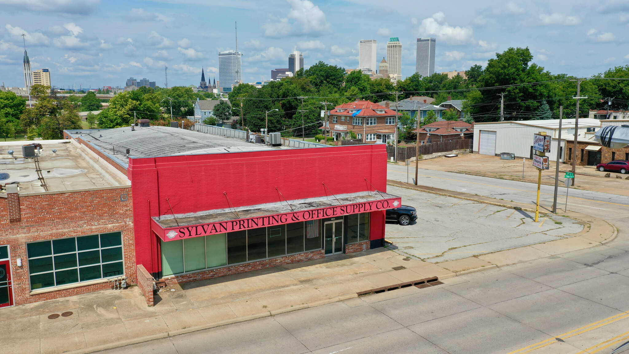 1308 S Peoria Ave, Tulsa, OK à louer Photo du bâtiment- Image 1 de 12