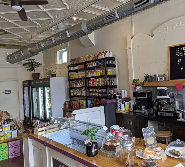 1327 Arch St, Pittsburgh, PA à louer - Photo du bâtiment - Image 3 de 7