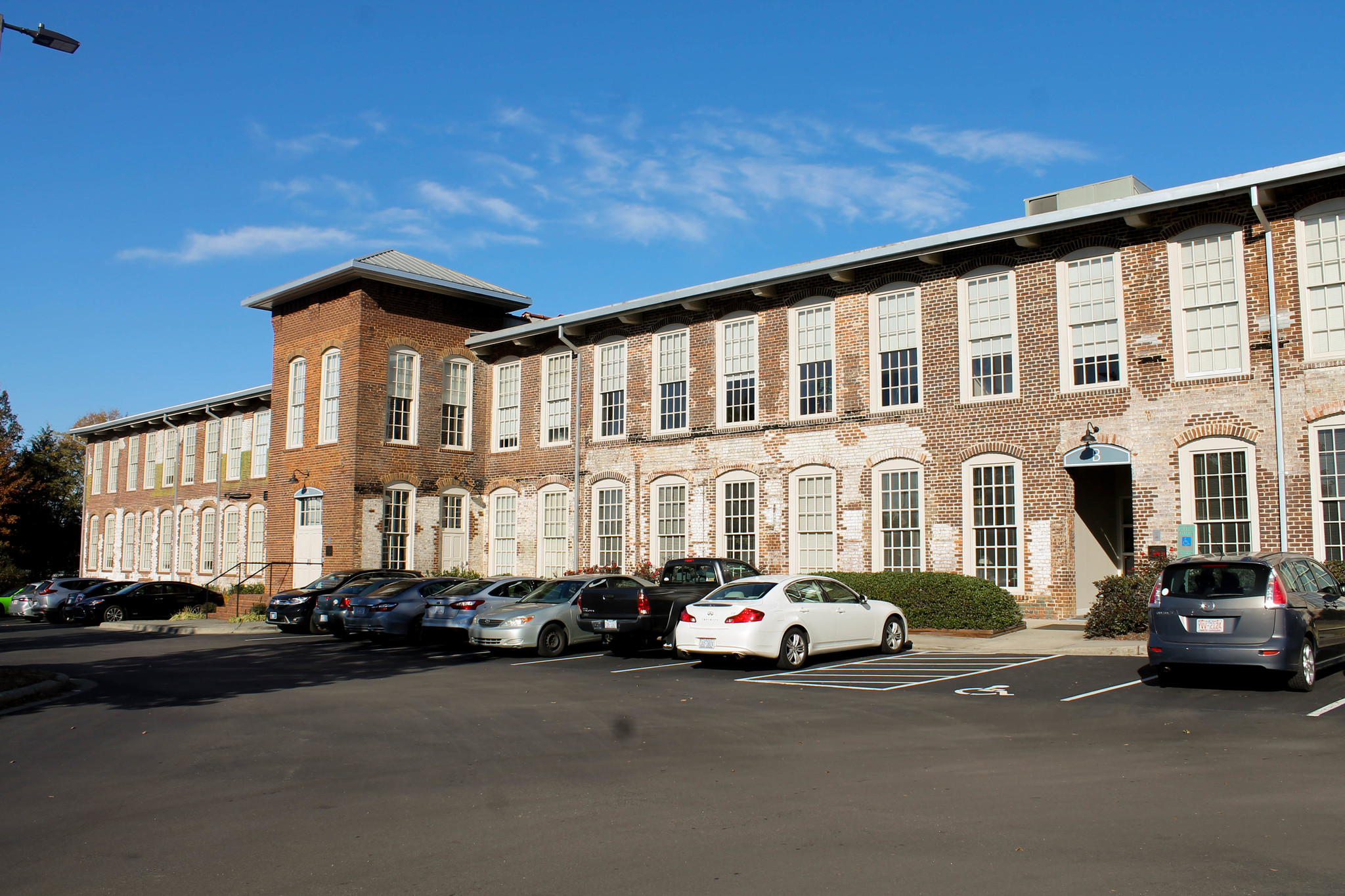 1101 Haynes St, Raleigh, NC for lease Building Photo- Image 1 of 10